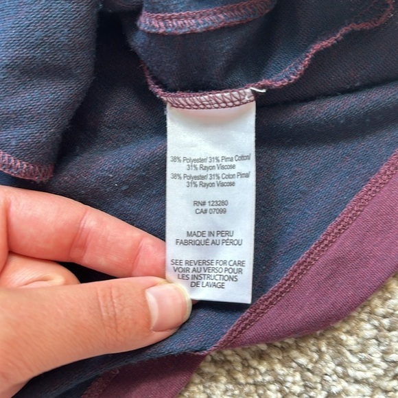 Travis Matthew 1/4 zip pullover shirt - Picture 6 of 7